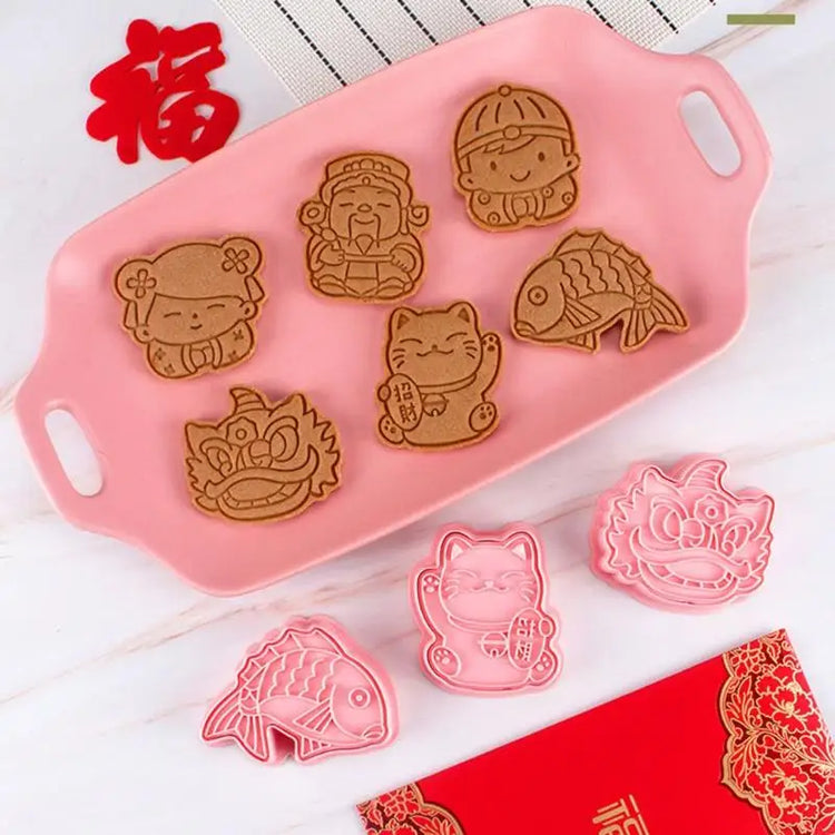 KX4B 6pcs New Year Plastic Baking Mold Kitchen Biscuit Cookie Cutter Pastry Plunger 3D Die Fondant Cake Decorating Tools