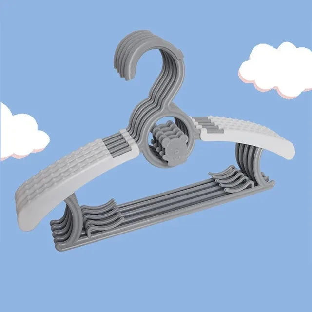 Non-slip Baby Clothes Hanger Adjustable Storage Hangers Cute Kids Clothes Organizer Closet Children Baby Coats Rack