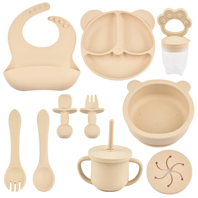 9PCS/Set BPA Free Silicone Baby Feeding Set Sucker Bowl Divided Dinning Plate Straw Cup Spoon Fork Adjustable Bib Children Dishe